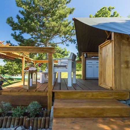 Kamp Romantik - Glamping Лабин Екстер'єр фото